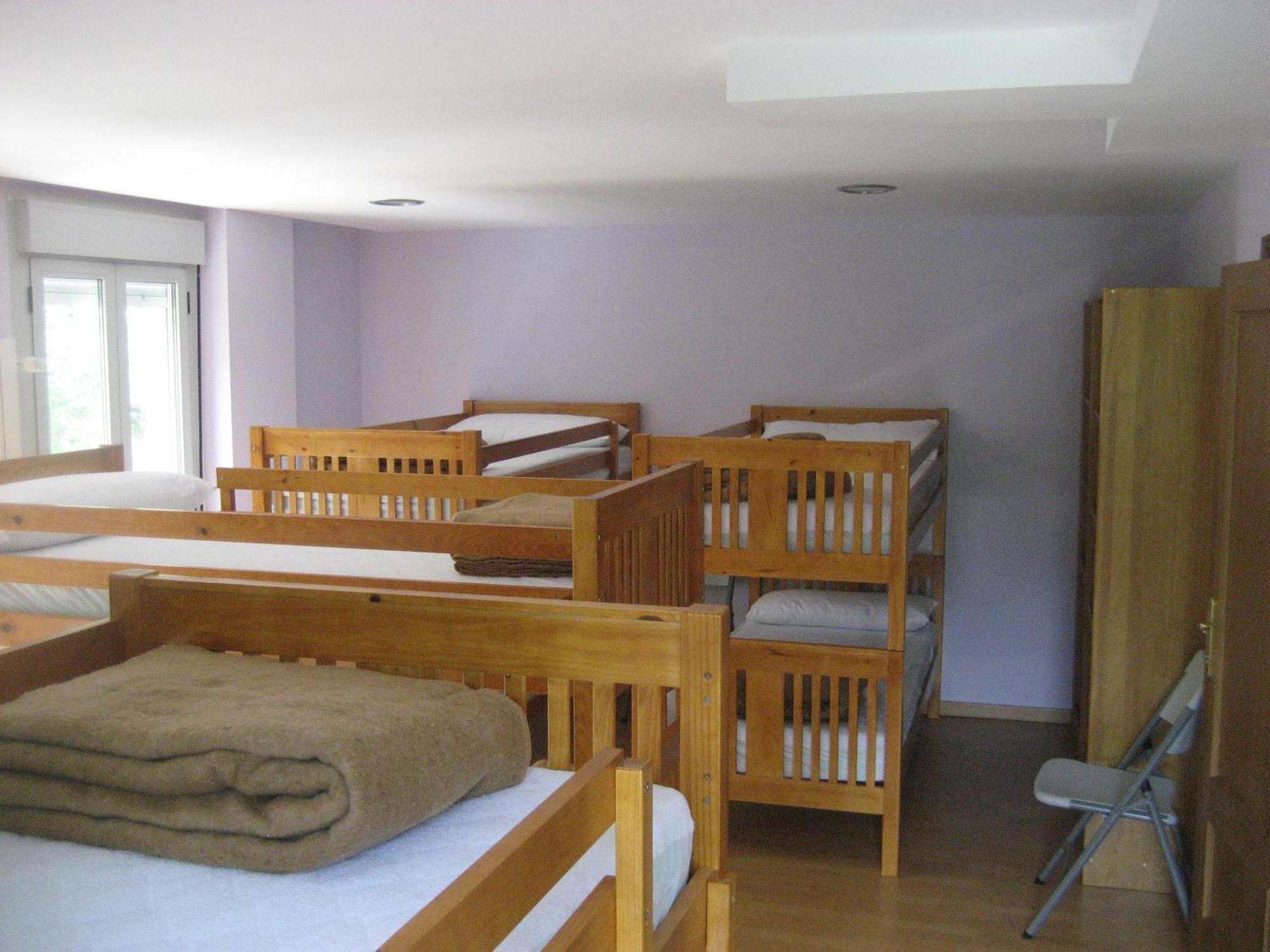 Albergue Turistico Rio Aragon Canfranc Eksteriør billede
